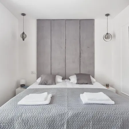 Royal Plater Apartment *