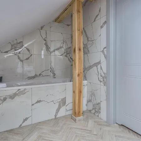Royal Plater Apartment Leba