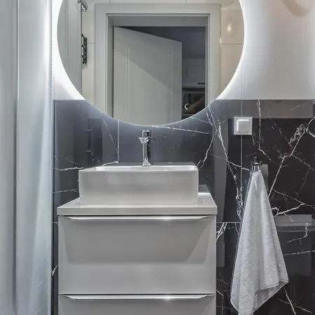 Royal Plater Apartment *